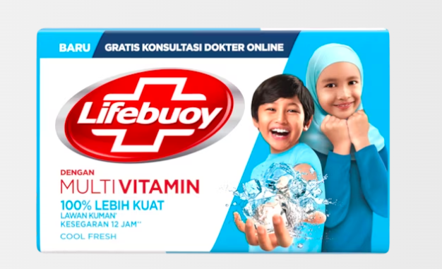 Untuk Anda yang aktif seharian dan menginginkan kesegaran setelahnya, gunakan sabun mandi Lifebuoy Lemon Fresh atau Cool Fresh