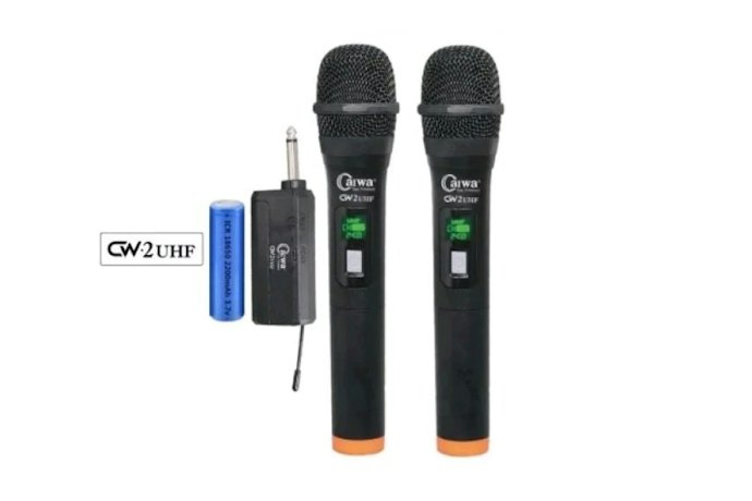 Prioritaskan mic UHF dengan jangkauan sinyal hingga 100 meter