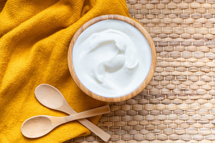 Pertimbangkan jenis Greek yoghurt agar Anda bisa mendapatkan manfaat kesehatan yang lebih optimal