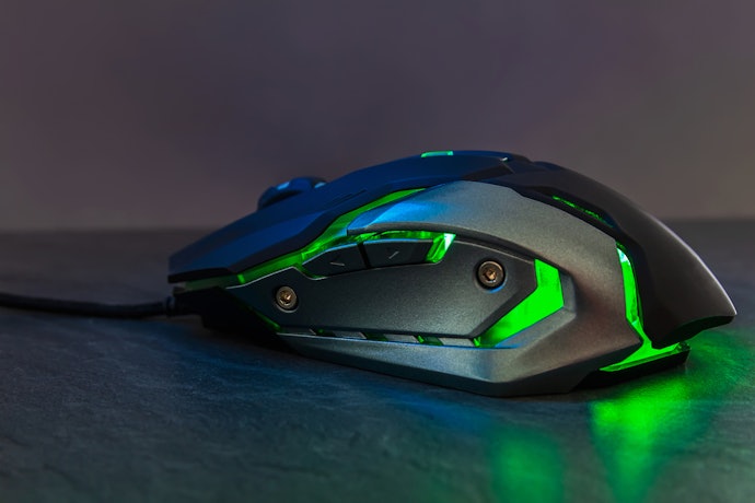 Untuk melengkapi set up PC gaming, pilih yang dibekali fitur RGB