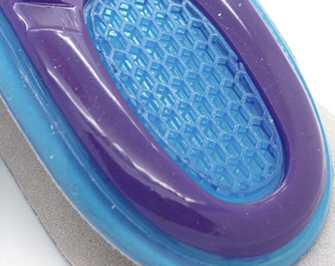Busa atau gel? Pilih bahan insole yang nyaman untuk kaki Anda
