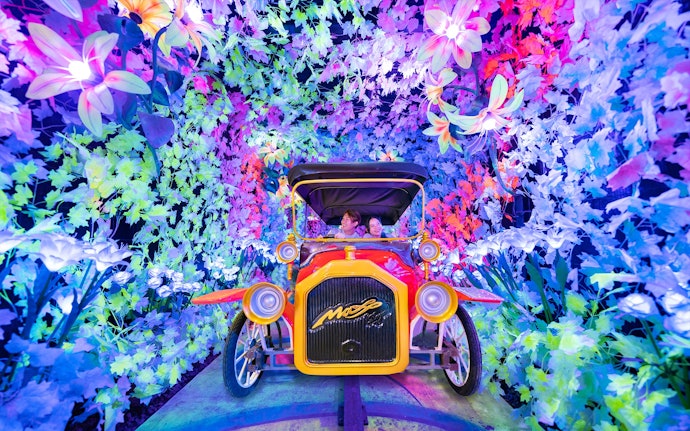 Pilih tempat wisata Instagrammable di Malang Kota seperti Malang Night Paradise untuk Anda yang suka berfoto-foto