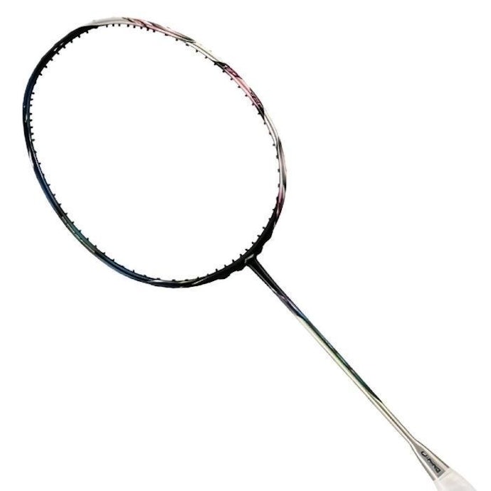 Untuk pemain all rounder, pilih seri raket Li-Ning Aeronaut, Halbertec, atau Tectonic, seperti Aeronaut 9000, Tectonic 9, dan Halbertec 9000