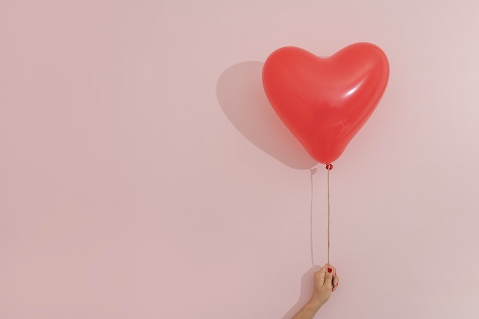 Pertimbangkan balon lateks untuk opsi yang lebih ramah lingkungan