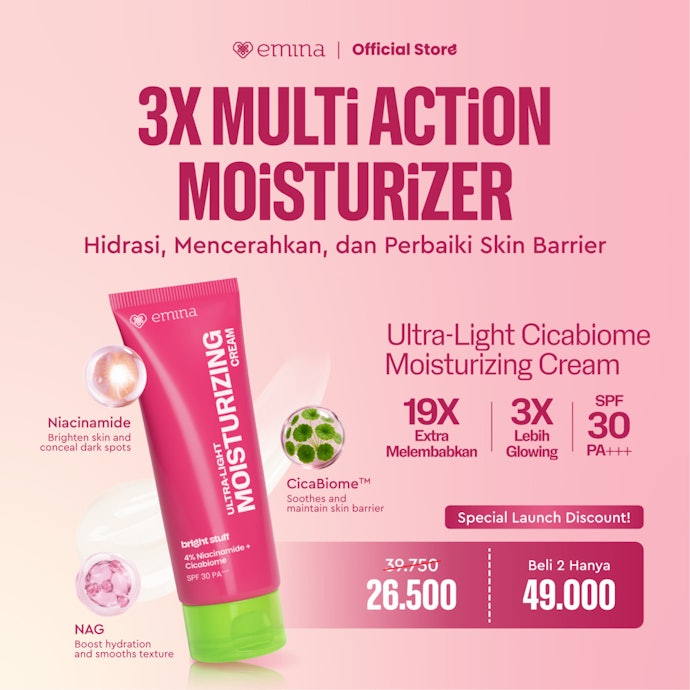 Pertimbangkan pelembap wajah dengan SPF 30 PA+++ untuk perlindungan dari sinar UV sekaligus mencegah photoaging