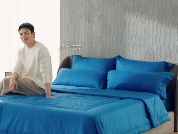 Pertimbangkan juga koleksi eksklusif Kintakun x Ji Chang Wook