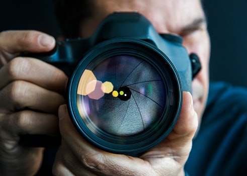 Cek nilai aperture lensa