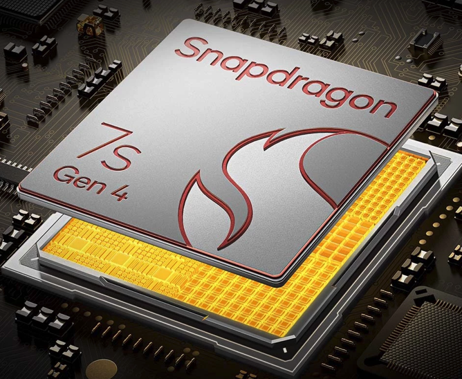 Pastikan tablet dibekali chipset minimal Snapdragon seri 7 atau Dimensity seri 7000; Jika bujet terbatas, cek chipset entry level Snapdragon seri 6, Dimensity 6300, atau Helio G99