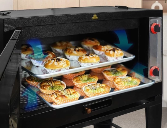 Cek jumlah loyang yang bisa dimuat di dalam oven