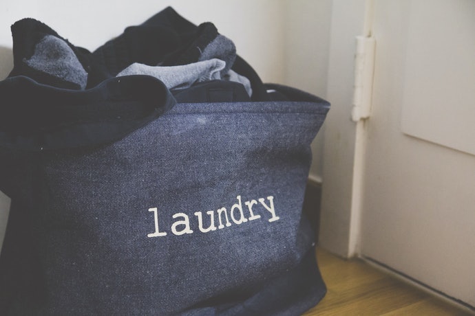 Untuk dibawa ke laundry, pertimbangkan yang kapasitasnya besar atau jumbo