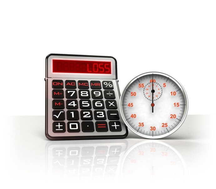 Pertimbangkan stopwatch dengan fitur tambahan selain timer, misalnya jam dan alarm