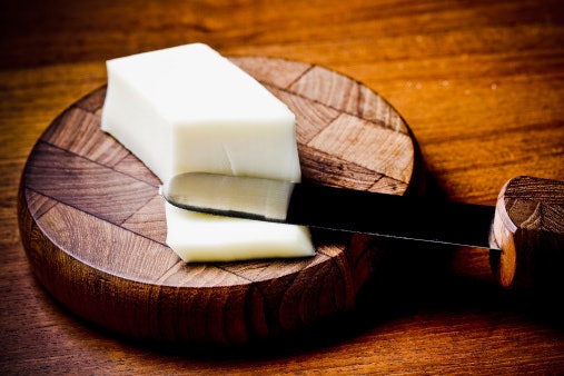 Untuk solid shortening, pilih white shortening, baker's fat, cake fat, atau pastry fat