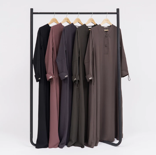 Ketahui motif dan warna gamis yang cocok untuk orang gemuk