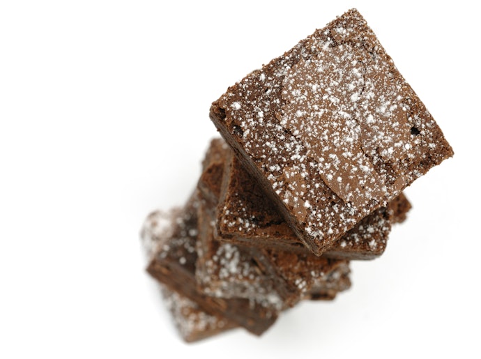 Pilih yang disertai topping tambahan untuk varian rasa enak lainnya: Keju, almond, dan choco chips