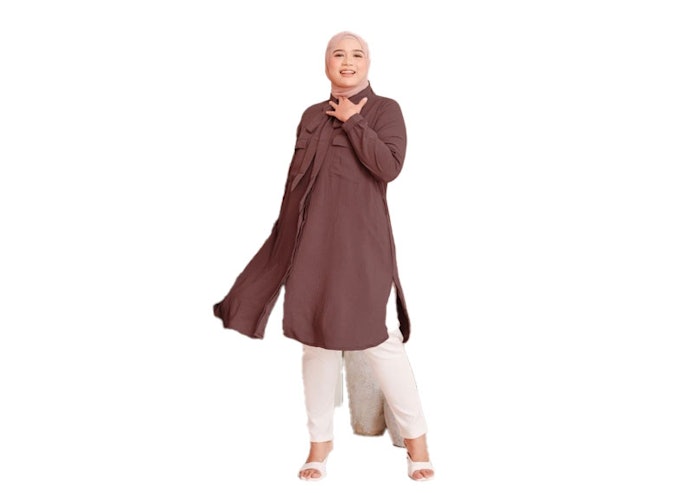Utamakan warna gelap, warna soft, dan two-tone untuk menyamarkan bentuk tubuh