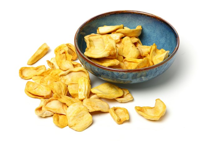 Supaya asupan gula tak terlalu banyak dan camilan tetap sehat, utamakan keripik nangka rasa original