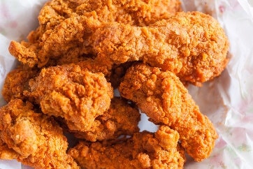 Pilih berdasarkan varian rasanya, gurih atau pedas