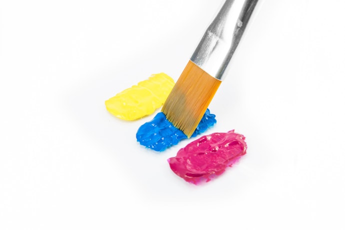 Flat brush: Kuas yang cocok untuk menjangkau area yang sulit