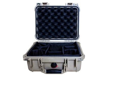 Dry box portabel, bentuknya ringkas sehingga mudah dibawa