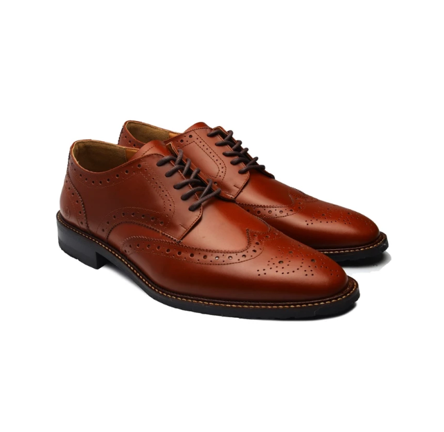 Derby: Sepatu formal dengan aksen yang khas, bisa dibeli dari Footstep Footwear dengan harga 300 ribuan