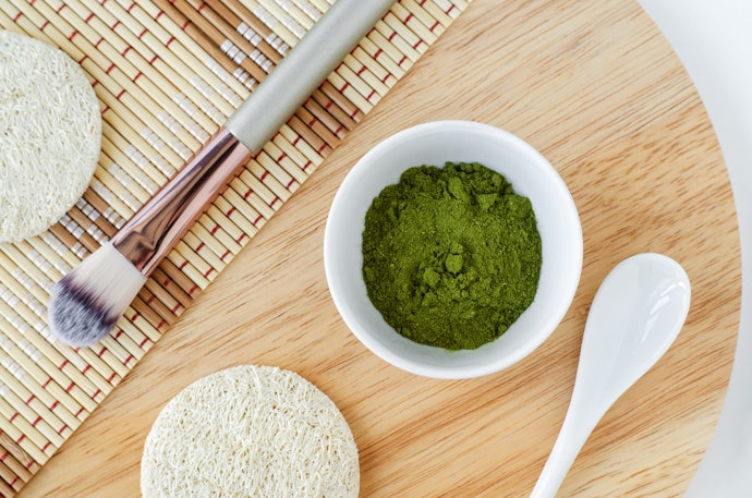 Matcha powder mask: Untuk kulit wajah yang lebih sehat dan bercahaya