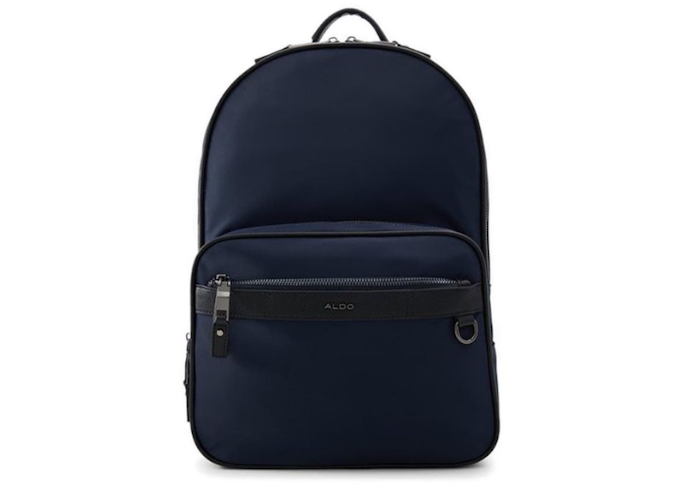 Backpack atau ransel: Lebih nyaman dan kasual