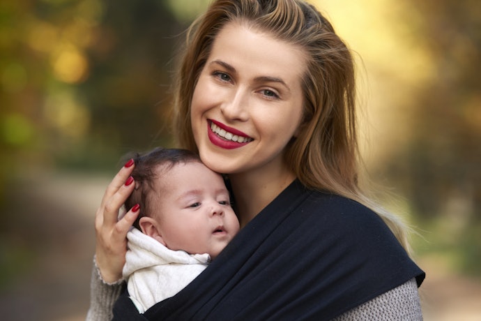 Namun, jika Anda lebih suka model konvensional karena praktis, tipe non-adustable bisa dipilih asal bayi sudah bisa menegakkan kepala
