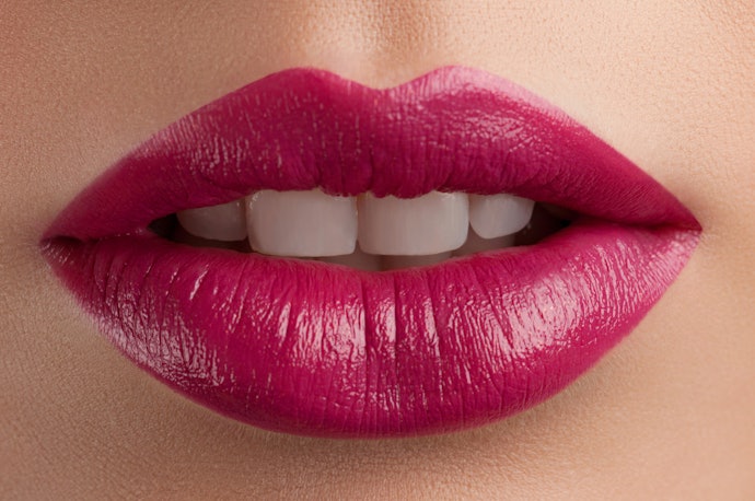 Warna berry, untuk Anda yang memiliki skin tone kuning langsat