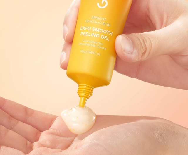 Jika Anda tidak cocok dengan alpha arbutin, gunakan peeling gel dengan kombinasi vitamin C sebagai alternatif