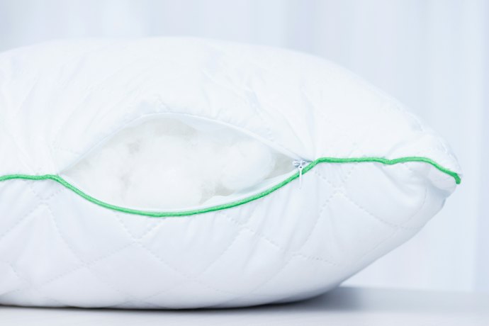Microfiber: Serat sintetis yang lebih halus serta hypoallergenic