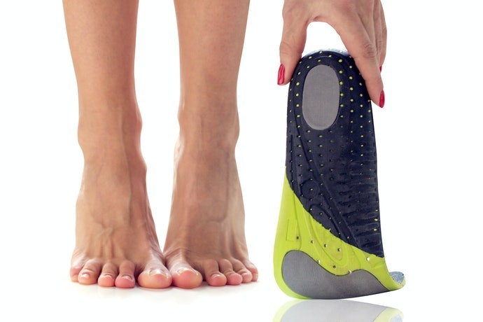 Insole yang antibakteri atau breathable: Untuk menambah kenyamanan
