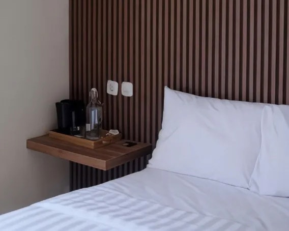 Sora Boutique Stay: Penginapan estetik dekat kebun teh dengan vibe homey
