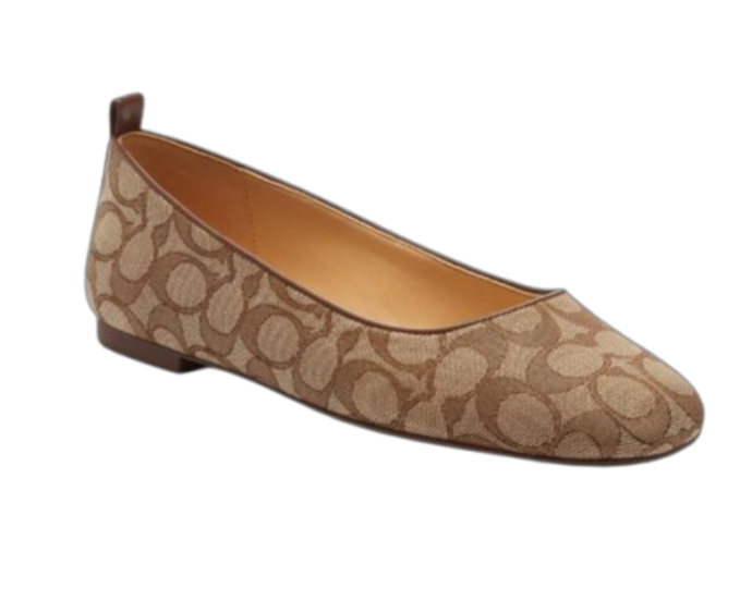 COACH: Flat shoes wanita branded berdesain classy, cocok dipakai ke kantor