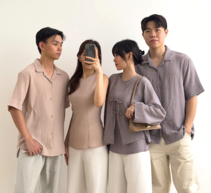 Kadaka: Baju couple polos ala pasangan muda Korea