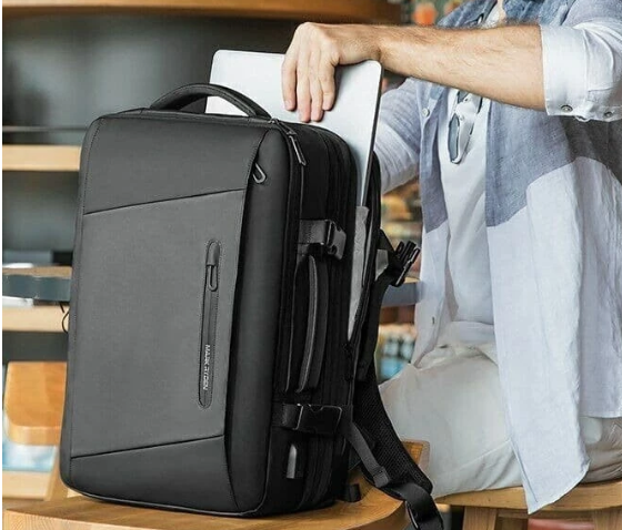 Mark Ryden: Laptop lebih terlindungi berkat kompartemen yang bisa menyerap guncangan