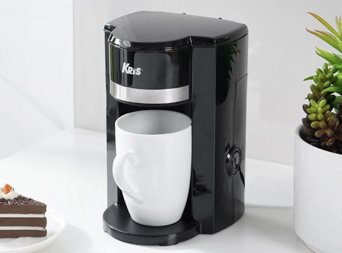 Untuk kopi hitam yang karakternya clean: Pilih mesin drip coffee
