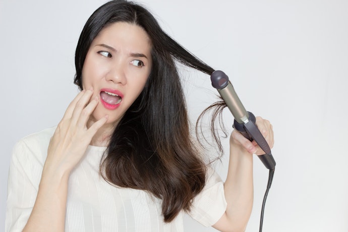 Teknologi ionik: Kurangi kekusutan rambut akibat catok pelurus rambut