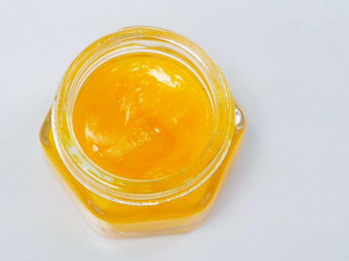 Gel mask: Terasa dingin saat digunakan