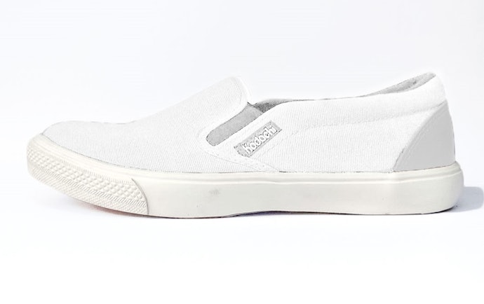 Seri Slip On Riviera: Lebih ringkas saat dipakai