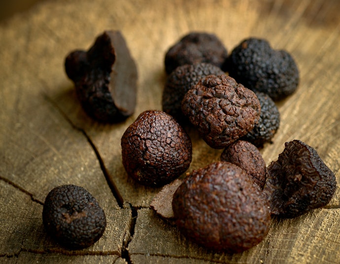 Garlic butter dengan truffle, aromanya lebih mewah