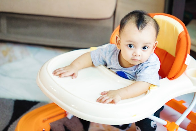 Tipe lingkaran, agar anak bebas bergerak