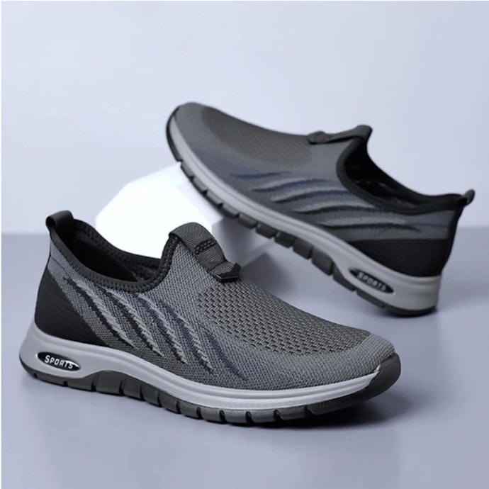 Leedoo: Model slip on tanpa tali yang praktis dengan sol antislip