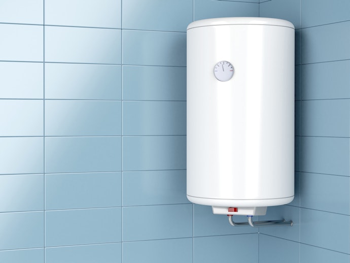 Pertimbangkan water heater listrik instan untuk menghemat ruang