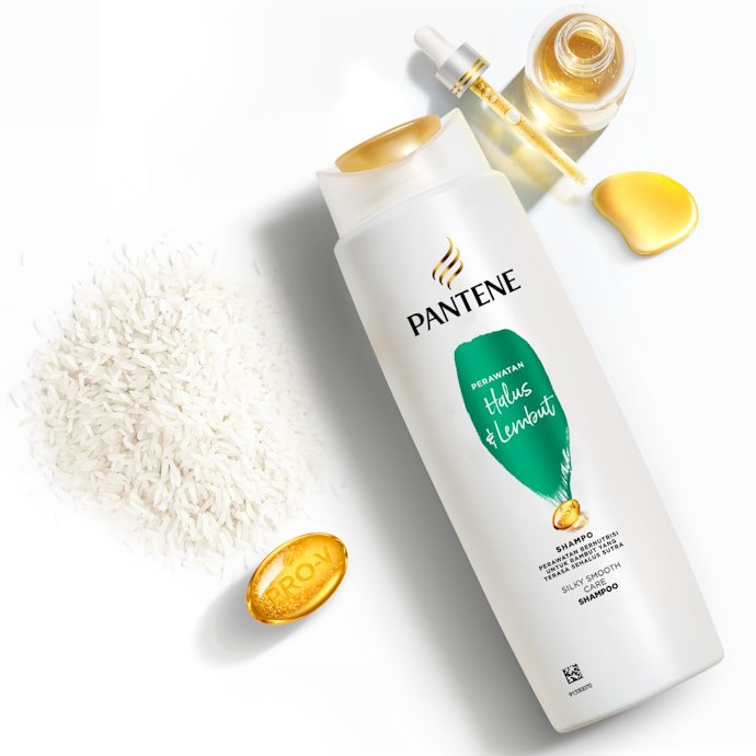 Silky Smooth Care, mampu menjaga kelembapan alami rambut
