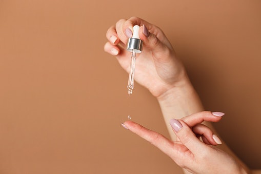 Kulit normal: Cari oil dengan asam oleat dan linoleat yang seimbang