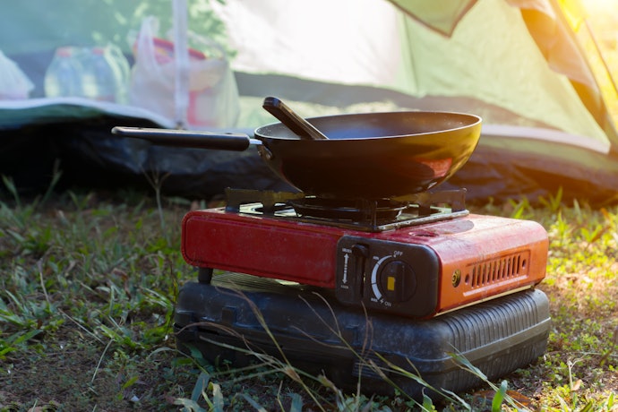 Kompor gas 1 tungku portable, jika Anda ingin kompor yang lebih praktis dipasang dan digunakan untuk BBQ atau camping santai