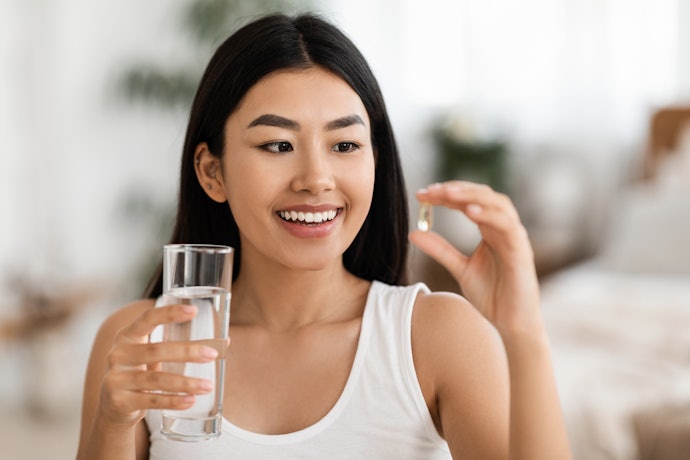 Jika tersedia, cari suplemen lutein yang dikombinasikan dengan vitamin C, E, dan A untuk mengoptimalkan efek antioksidan lutein