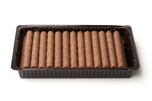 Kemasan tray, porsi pas untuk sekali mencamil