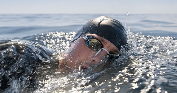Neoprene: Kehangatannya bisa diandalkan untuk lomba triathlon