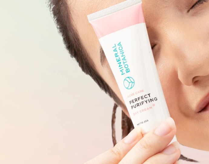 Perfect Purifying: Perawatan khusus kulit berjerawat